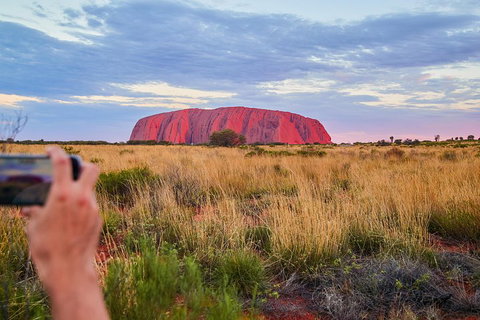 Uluru (Ayers Rock) Sunset With Outback Barbecue Dinner And Star Tour - Inverell Accommodation 0