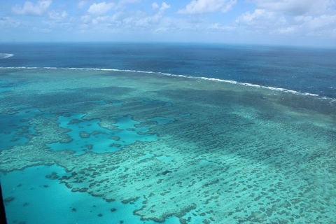 Reef And Island Scenic Flight From Airlie Beach - Inverell Accommodation 1