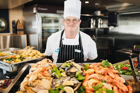 Dinner Buffet Cruise On The Gold Coast - Inverell Accommodation 4