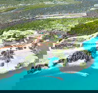 Half-Day Willie Creek Pearl Farm Tour with Helicopter Flight - Inverell Accommodation