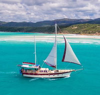 2-Day Whitsundays Sailing Adventure SV Whitehaven - Inverell Accommodation
