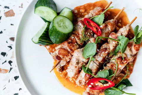 Deluxe Dinner Package By Luke Nguyen At Botanic House - Inverell Accommodation 1
